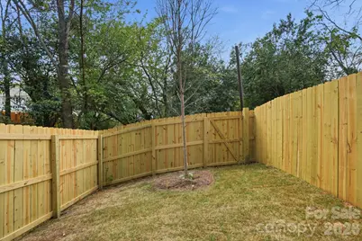 146 Mattoon Street, Charlotte, NC 28216 - Photo 5