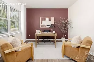 5127 Shallow Brk Dr, Charlotte, NC 28215 - Photo 3