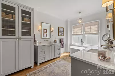 372 Hillside Avenue, Charlotte, NC 28209 - Photo 29