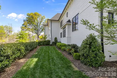 372 Hillside Avenue, Charlotte, NC 28209 - Photo 47