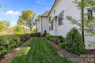 372 Hillside Ave, Charlotte, NC 28209 - Photo 47