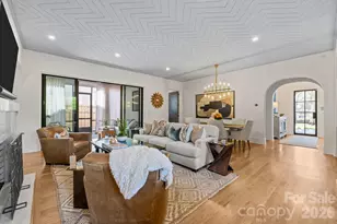 372 Hillside Ave, Charlotte, NC 28209 - Photo 11