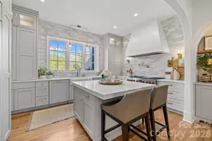 372 Hillside Ave, Charlotte, NC 28209 - Photo 13