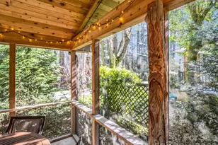 101 Boyd Dr, Flat Rock, NC 28731 - Photo 7