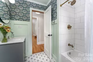 31 Tremont St, Marion, NC 28752 - Photo 13