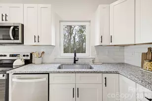 1928 46th Ave Dr NE, Hickory, NC 28601 - Photo 11