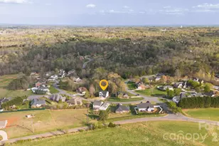 1928 46th Ave Dr NE, Hickory, NC 28601 - Photo 25