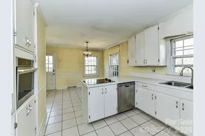 556 Eastway Street, Davidson, NC 28036 - Photo 13