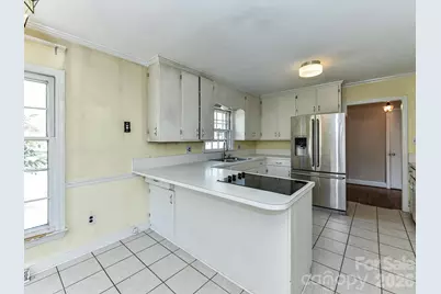 556 Eastway Street, Davidson, NC 28036 - Photo 11