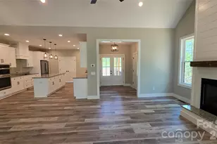194 Donsdale Dr, Statesville, NC 28625 - Photo 17