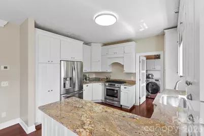 10 Eagle Drive, Hendersonville, NC 28792 - Photo 9