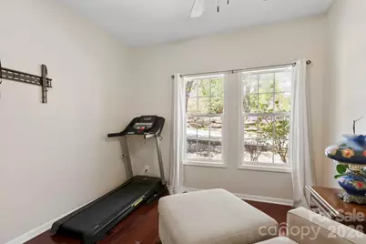 10 Eagle Drive, Hendersonville, NC 28792 - Photo 13