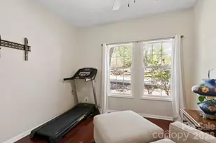 10 Eagle Dr, Hendersonville, NC 28792 - Photo 13