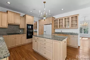 3 Fir Tree Ln, Asheville, NC 28803 - Photo 11
