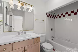 3 Fir Tree Ln, Asheville, NC 28803 - Photo 37