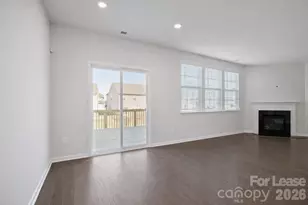 15104 Moulin Ct Dr, Charlotte, NC 28273 - Photo 7