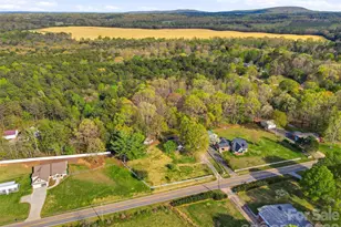 2670 N Olivers Rd, Newton, NC 28658 - Photo 27