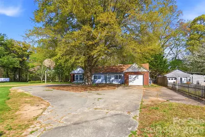 2670 N Olivers Road, Newton, NC 28658 - Photo 5