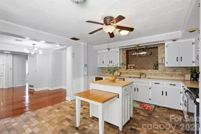 2670 N Olivers Road, Newton, NC 28658 - Photo 13