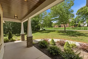 2442 Falcon Ln, Statesville, NC 28625 - Photo 5