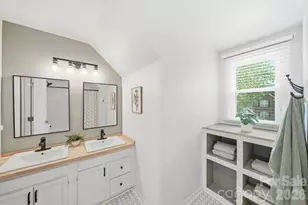 10218 Rougemont Ln, Charlotte, NC 28277 - Photo 29