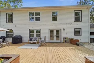 10218 Rougemont Ln, Charlotte, NC 28277 - Photo 7