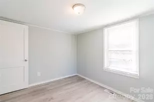 5953 Yale Ave, Kannapolis, NC 28081 - Photo 11