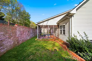 2478 23rd St NE, Hickory, NC 28601 - Photo 33