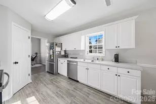 2478 23rd St NE, Hickory, NC 28601 - Photo 25