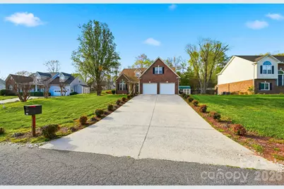 2478 23rd Street NE, Hickory, NC 28601 - Photo 43