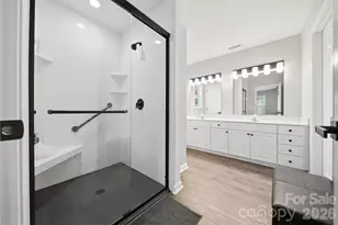 2478 23rd St NE, Hickory, NC 28601 - Photo 9