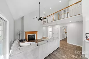 2478 23rd St NE, Hickory, NC 28601 - Photo 3