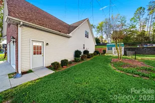 2478 23rd St NE, Hickory, NC 28601 - Photo 35