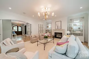 6006 Old Providence Ln, Charlotte, NC 28226 - Photo 11