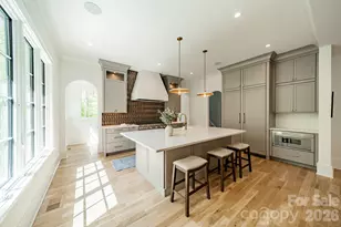 6006 Old Providence Ln, Charlotte, NC 28226 - Photo 15