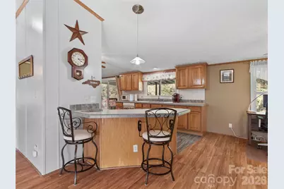 155 Thunderstruck Ridge, Burnsville, NC 28714 - Photo 15