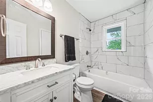 2917 Dalecrest Dr, Charlotte, NC 28269 - Photo 13