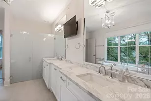 1708 Lombardy Cir, Charlotte, NC 28203 - Photo 21