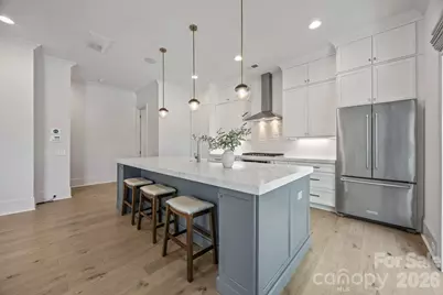 1708 Lombardy Circle #D, Charlotte, NC 28203 - Photo 7