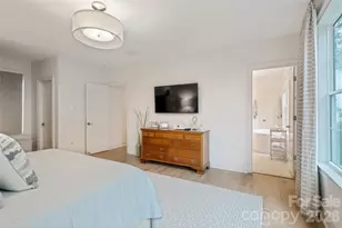 1708 Lombardy Cir, Charlotte, NC 28203 - Photo 19