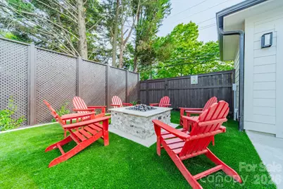 344 Melbourne Court, Charlotte, NC 28209 - Photo 11