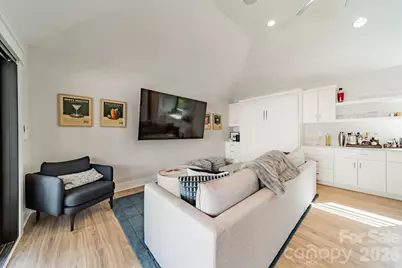 344 Melbourne Court, Charlotte, NC 28209 - Photo 7