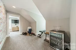 344 Melbourne Ct, Charlotte, NC 28209 - Photo 39