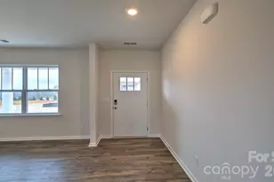 53 Ridgehaven Dr, Waynesville, NC 28786 - Photo 3