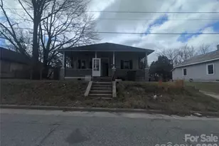 821 Fountain St, Tarboro, NC 27886 - Photo 1