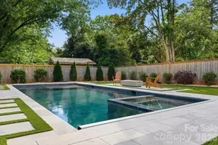 409 Bertonley Ave, Charlotte, NC 28211 - Photo 5