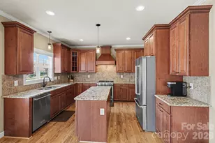 245 Centenary Ridge Dr, Clemmons, NC 27012 - Photo 9