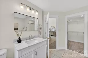 2419 Chesterfield Ave, Charlotte, NC 28205 - Photo 29