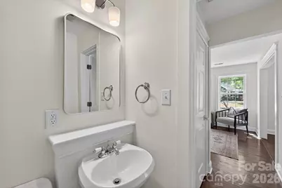 2419 Chesterfield Avenue, Charlotte, NC 28205 - Photo 23