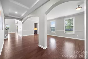 213 Candella Dr, Matthews, NC 28104 - Photo 5